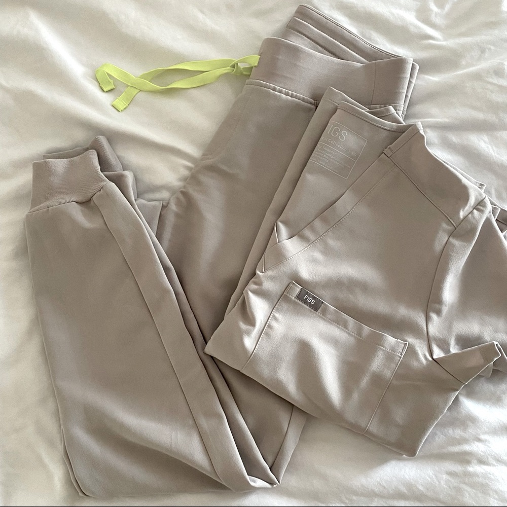 Figs Scrub Set in Slate